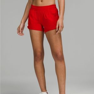 Lululemon dark red hotty hots 4” LR